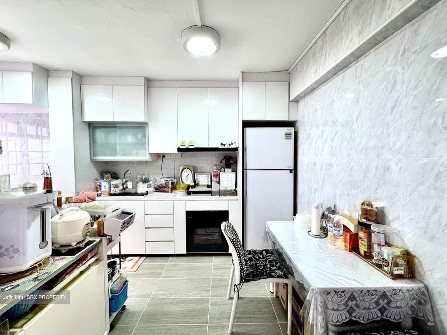 Blk 337 Jurong East Avenue 1 (Jurong East), HDB Executive #600085781